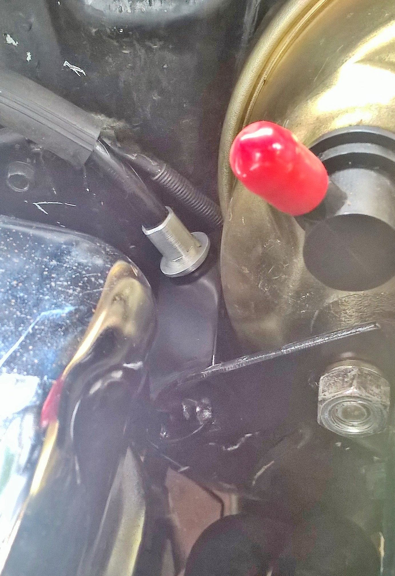 Granada shift cable and bracket