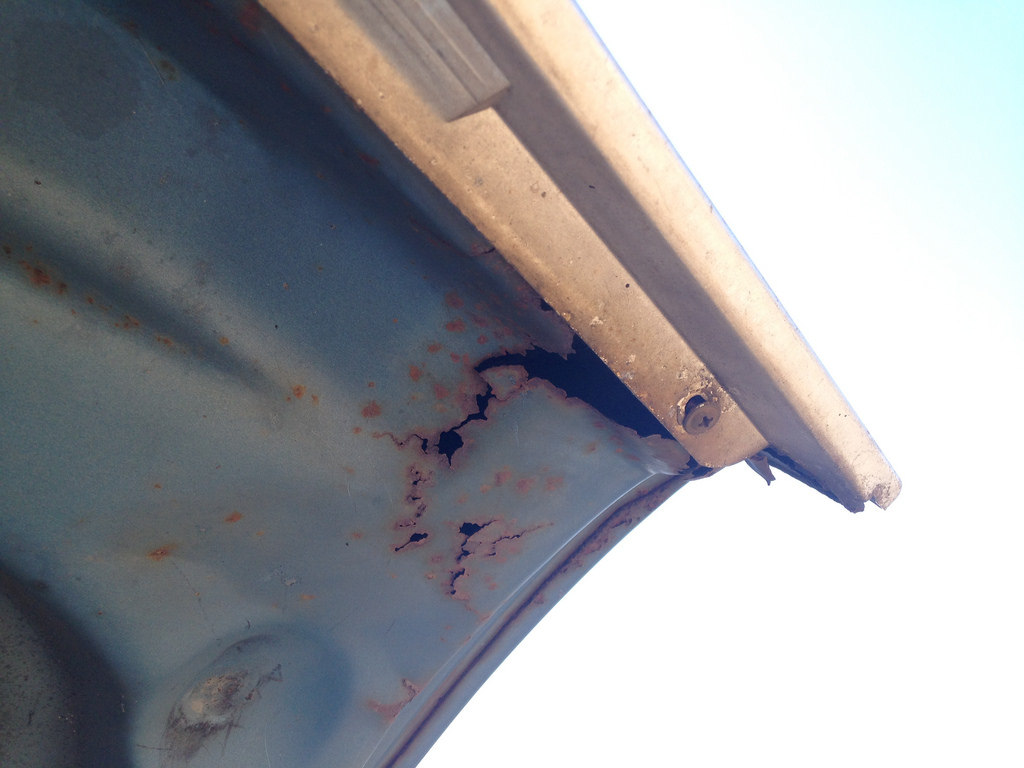 Hood Rust