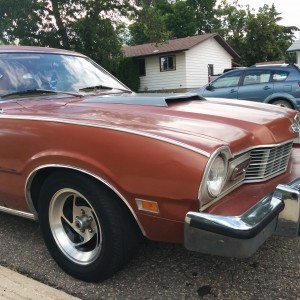 Eliminator hood scoop